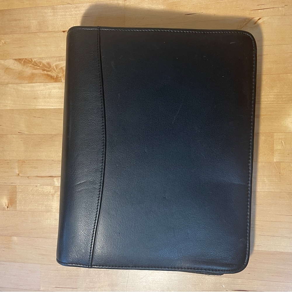 Kirkland Signature Genuine Leather Zip Binder Planner Organizer Portfolio Black